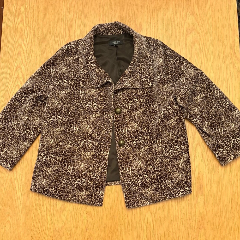 Talbots Leopard-Print Teddy Jacket in Brown and Cream - Picture 2 of 2